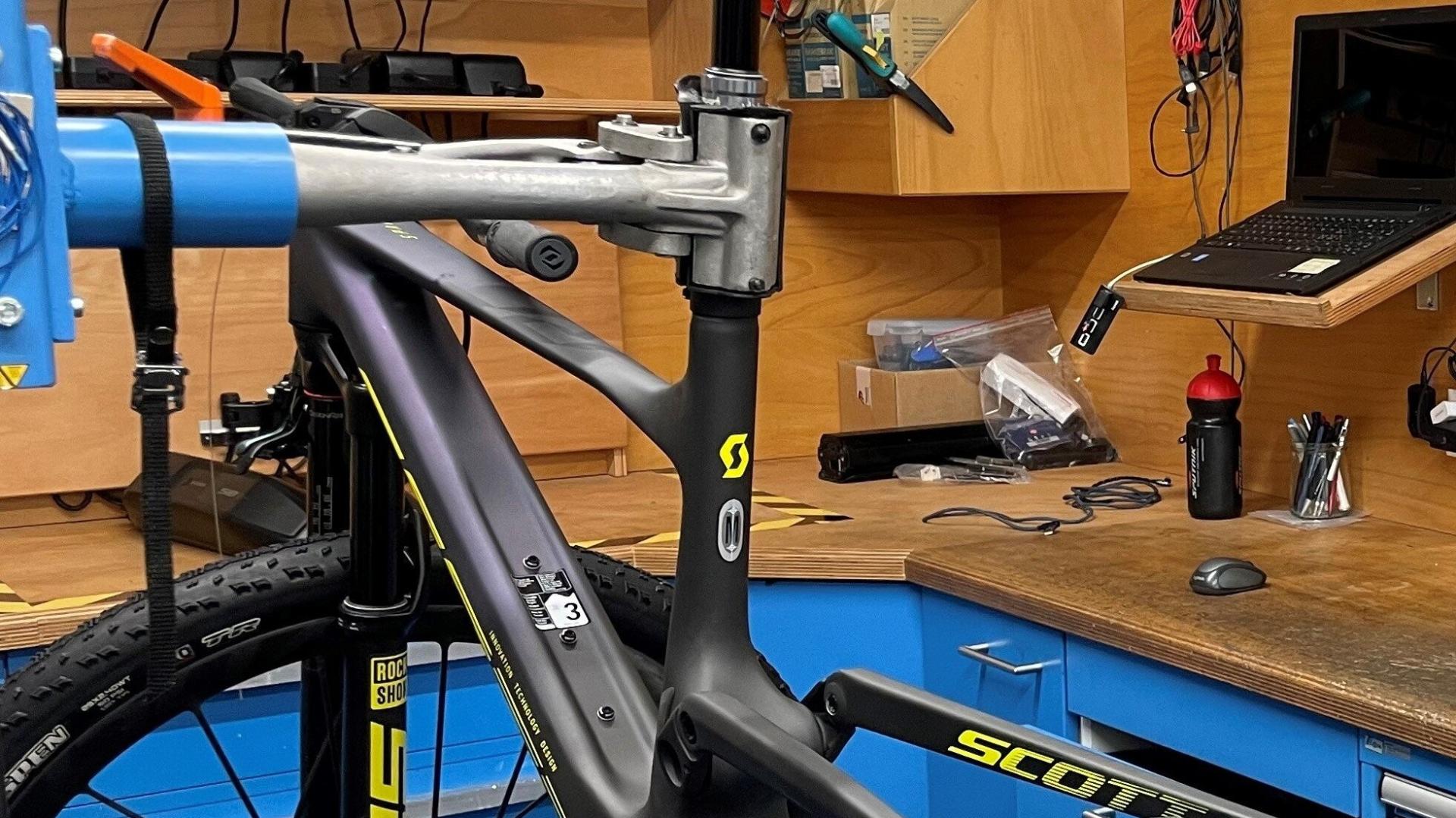  - Sputnik-Bikeshop und Werkstatt Zweisimmen